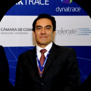 MAURICIO CASTAÑOS
